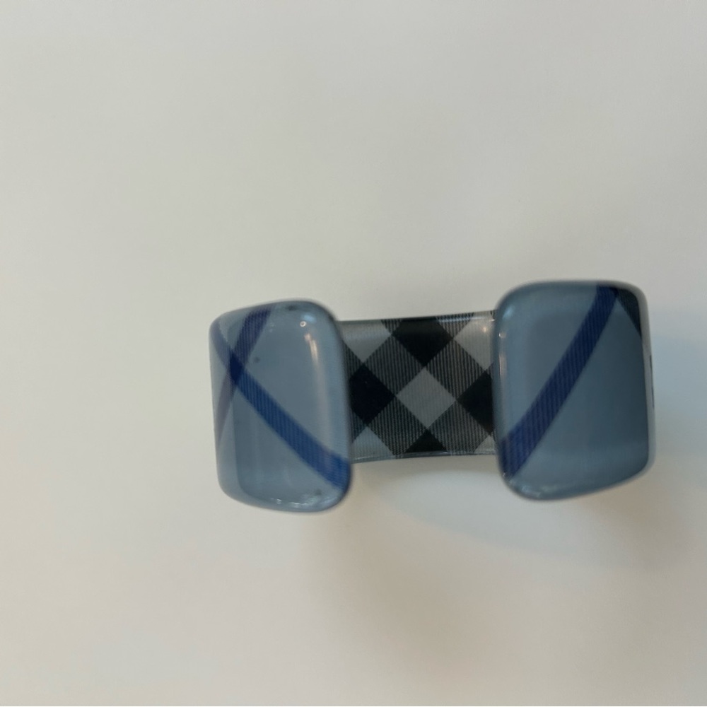 Burberry Black and Gray Checkered Bracelet - Picture 4 of 4